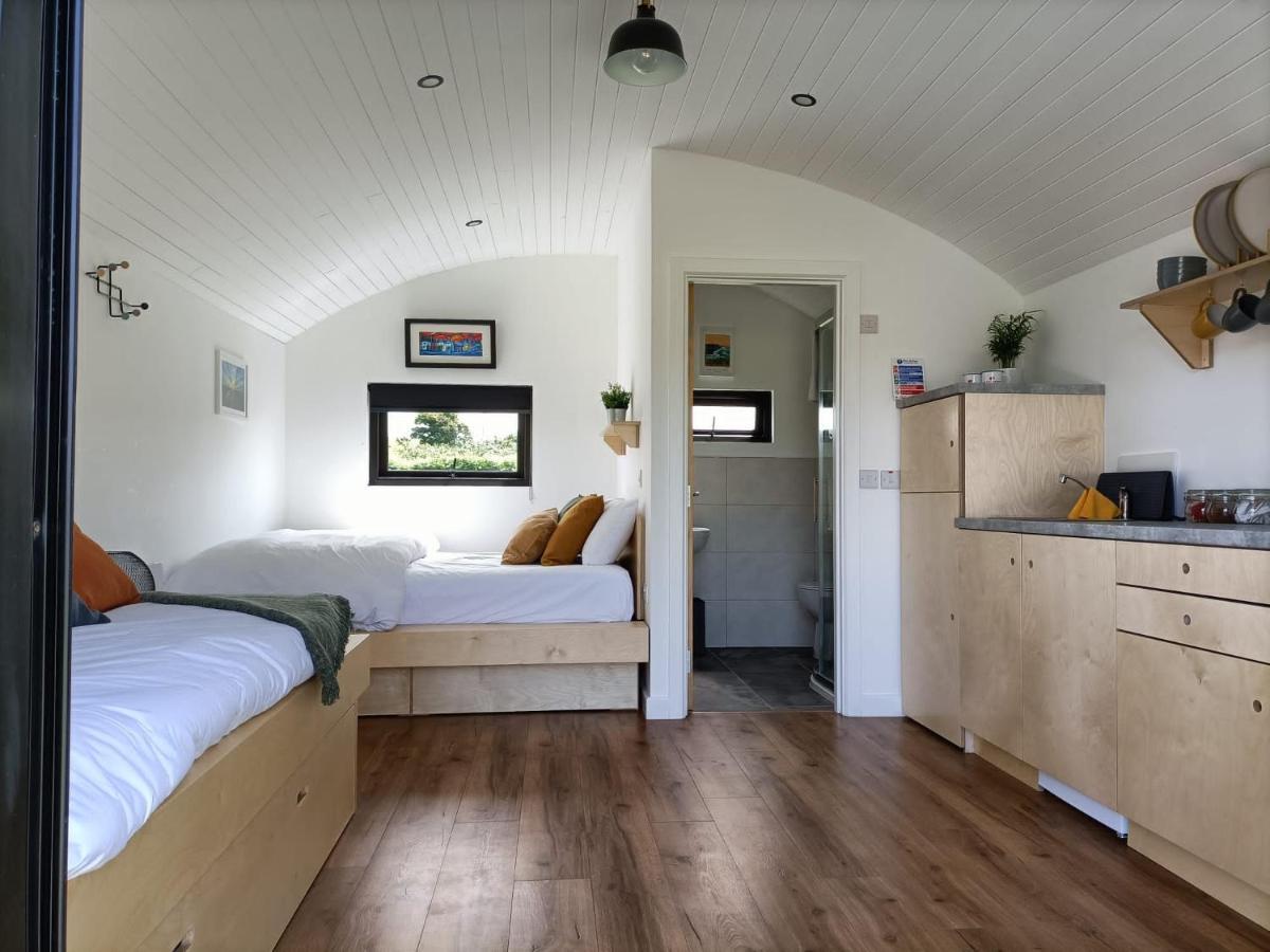 Appartamento Castledarcy Glamping Lahinch Esterno foto